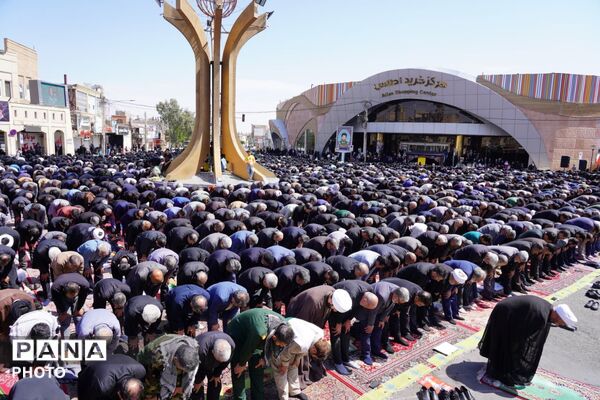 آخرین نماز جمعه رمضان در بم