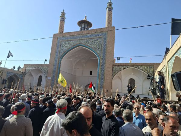 آیین باشکوه قالیشویان مشهد اردهال کاشان
