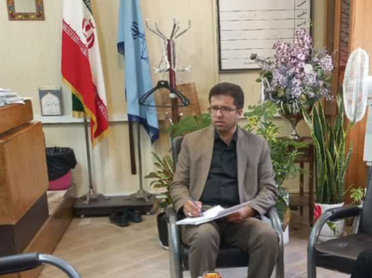 روز خبرنگار، فرصتی برای قدردانی از تلاش‌های صادقانه اصحاب رسانه است