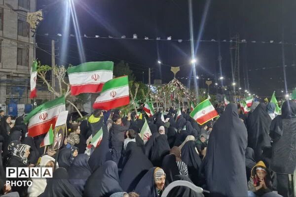 حماسه غیرت در قیامدشت؛ مردم ولایتمدار در صف اول دفاع از میهن