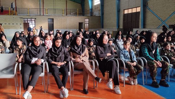 تجلیل از هنرجویان انجمن کونگ فو آزاد شهر دستنا