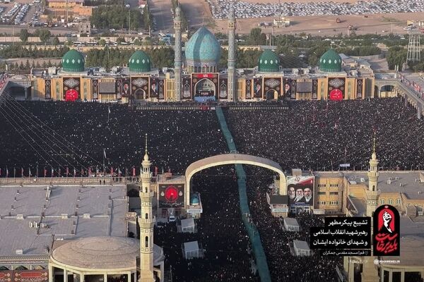 کریمه اهل بیت(س) میزبان آقای شهید ایران؛ قیام بی‌نظیر قم در بدرقه اعلی مرجع شهید