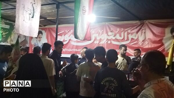 گذری بر موکب پارک دانشجو در پنجاه و سومین شب از اجتماعات مردمی 