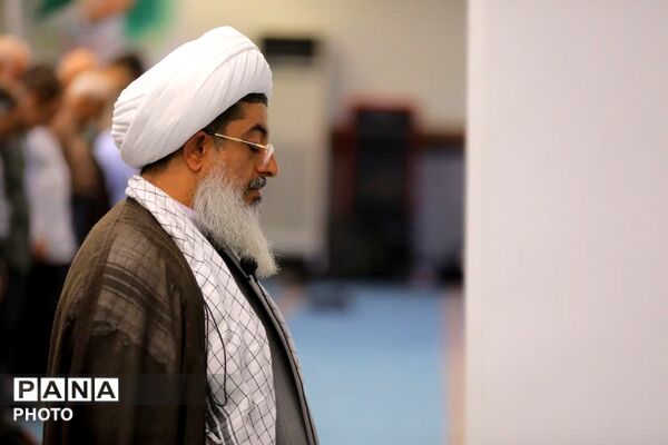 برپایی نماز عبادی ،سیاسی جمعه شهرستان ساوجبلاغ
