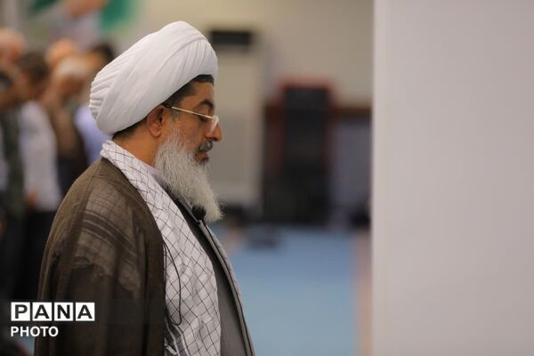 برپایی نماز عبادی ،سیاسی جمعه شهرستان ساوجبلاغ
