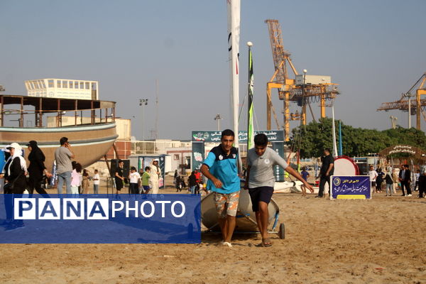جشنواره بازی و ورزش های همگانی در ساحل بوشهر