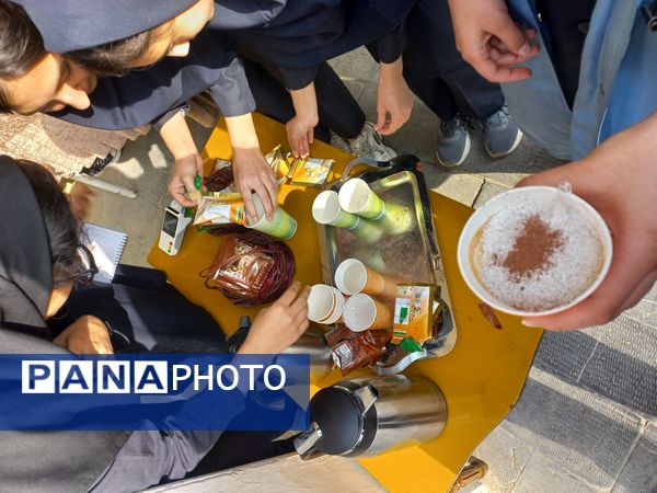 افتتاح «کافه‌کتاب» دبیرستان شهیده مریم فرهانیان