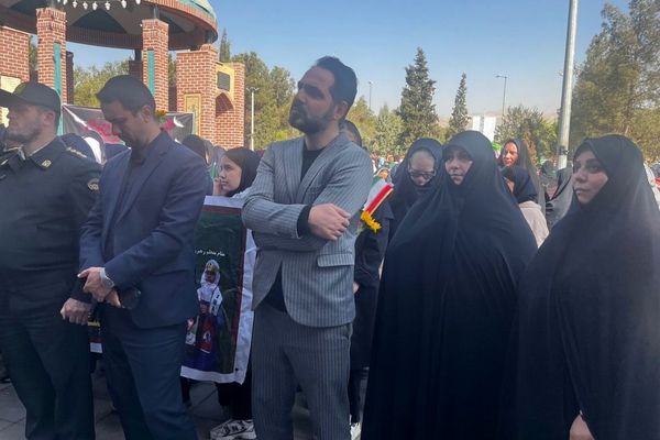 یوم الله در خاورشهر