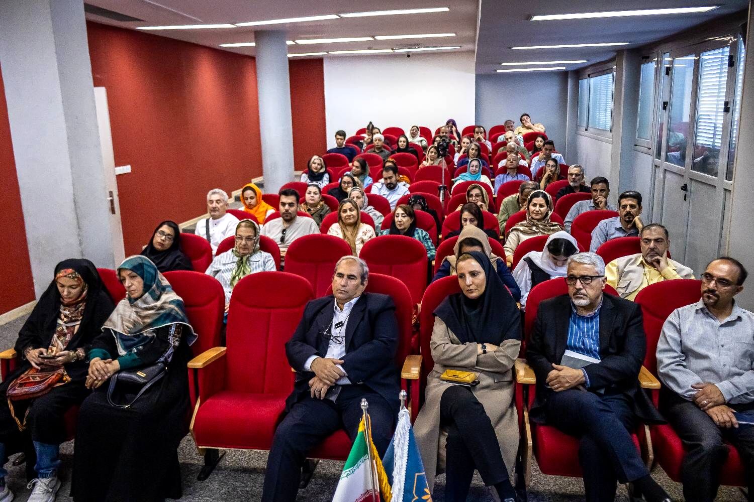 اسناد تاریخی پایه شناخت هویت و تاریخ جامعه‌اند