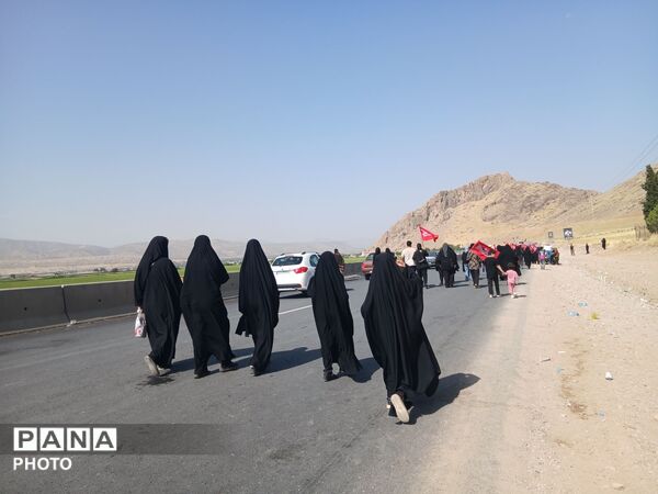 جاماندگان اربعین؛ وقتی خرم‌ آباد رنگ کربلا گرفت