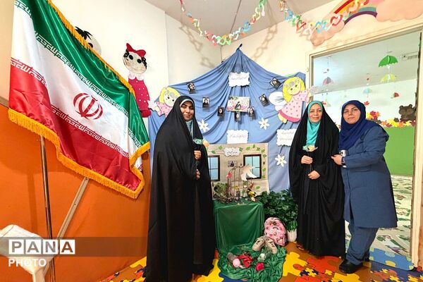 نواخته شدن زنگ غنچه ها در کودکستان ملورین ناحیه دو شهرری 