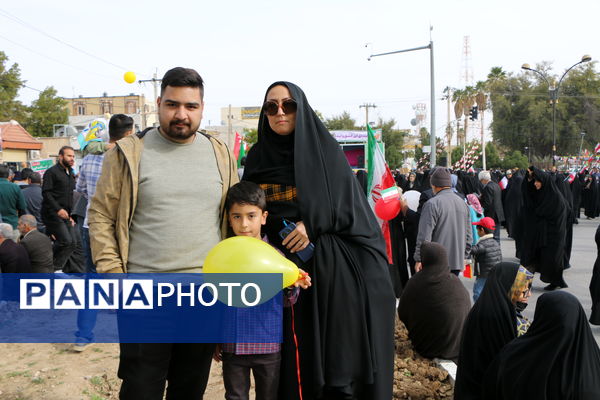حضور پرشور دهه نودی‌های جهرمی در جشن انقلاب - 1