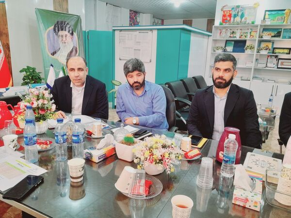 جلسه استانی دومین دوره مسابقه ملی دانش‌آموزان حافظ خوان ایران در بوشهر