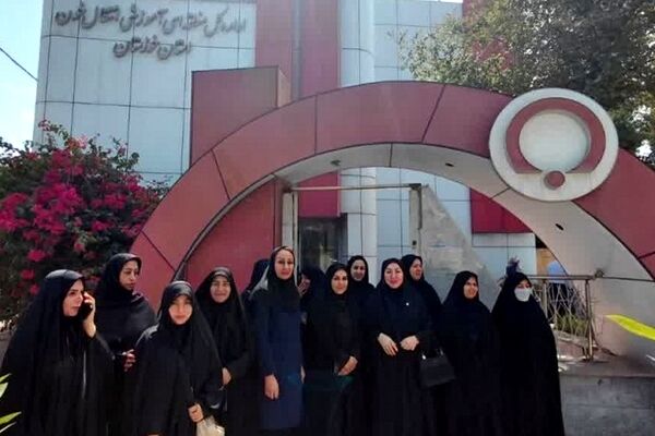 بانوان آموزش‌وپرورش ناحیه ۳ اهواز در پویش اهدای خون حضور پرشور دارند