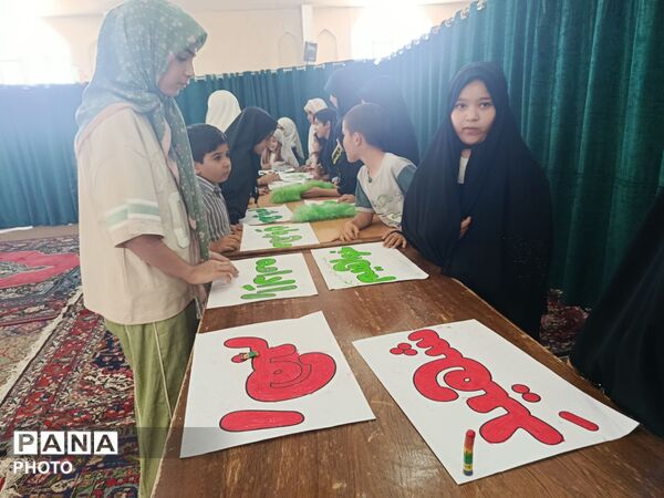 وداع باشکوه بهاریان با رهبر شهید در مسیر مصلی شهرستان