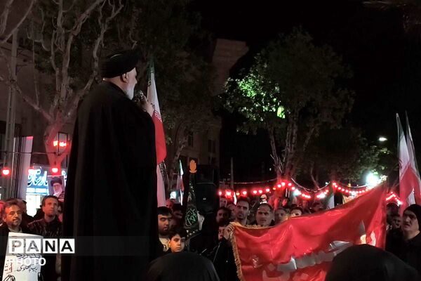 برپایی نماز استغاثه امام زمان (عج) در بهارستان دو