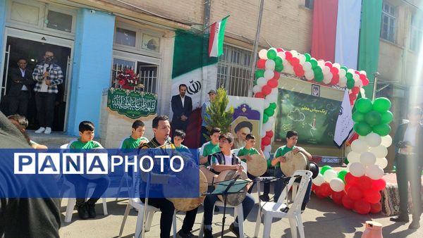  زنگ سپاس در هنرستان جلیل نصیرزاده آموزش و پرورش ناحیه یک