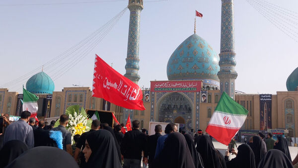 خاکسپاری شهید «اسماعیل شاکری» در مسجد جمکران