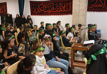 گردهمایی کودکان و نوجوانان عاشورایی در شیراز 
