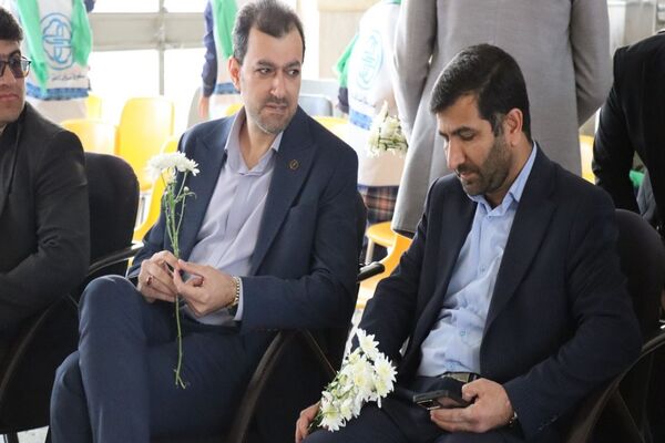 آیین روز درختکاری در هنرستان کشاورزی شهید باهنر پاکدشت 