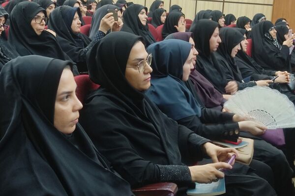 همایش زیست عفیفانه در شهرستان‌های تهران 