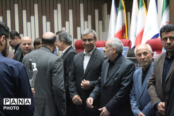 جلسه شورای آموزش‌وپرورش استان خراسان‌رضوی با حضور وزیر آموزش و پرورش