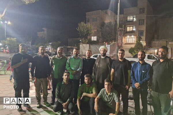 قاب تجمعات شبانه این بار در محله جاده نظامی 
