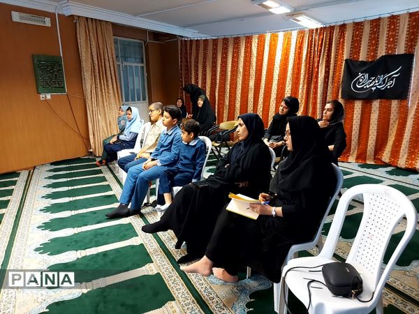 دوره آموزشی علمی مهارتی امداد و نجات ویژه سفیران سلامت منتخب ناحیه ۶