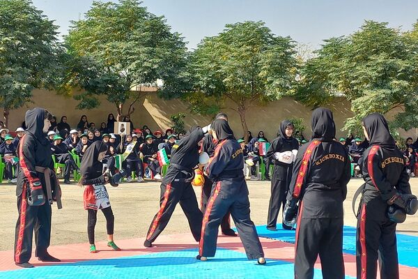 افتتاحیه المپیاد ورزشی درون‌مدرسه‌ای در دبیرستان منتصرین شاهد ورامین