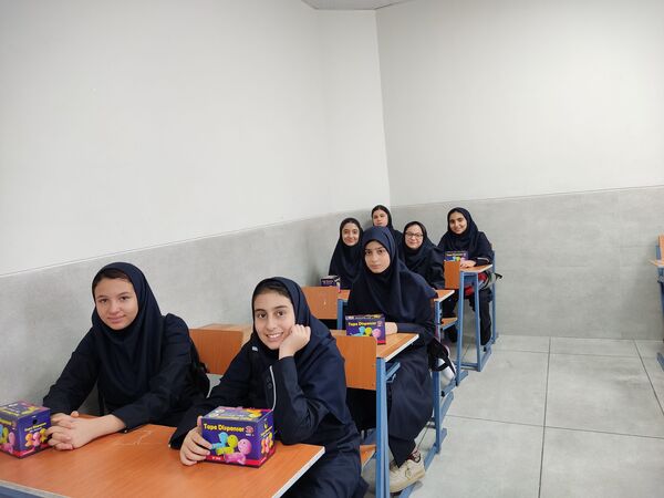  جشن جوانه ها در دبیرستان رحمت ناحیه ۲ اصفهان 