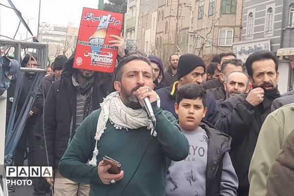 تجدید پیمان مردم ولایتمدار بهارستانی با سومین رهبر انقلاب در روز قدس