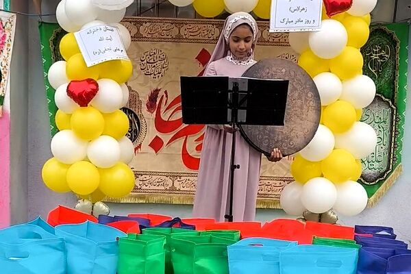 جشن میلاد حضرت فاطمه زهرا (س) در مدارس کهریزک 