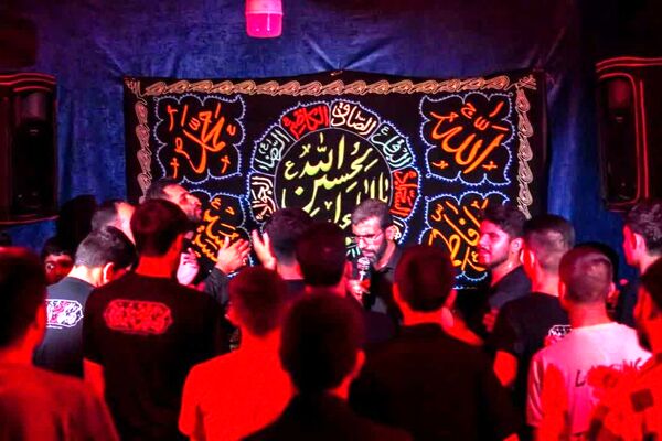 مراسم عزاداری شب دوم محرم 1404 در حسینیه سیدالشهدا 