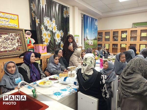  طعم غذای سنتی مادر بزرگ ها ، زیر سقف دبستان مصلی نژادحضرت زینب (س)