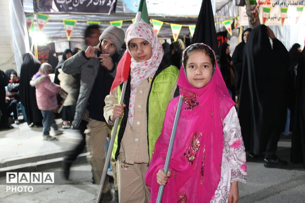 میراث‌داران کوچکِ خورشید