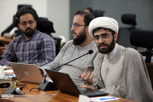  نشست فعالان و مجموعه‌های مردمی تربیت با معاون پرورشی و فرهنگی وزارت آموزش و پرورش