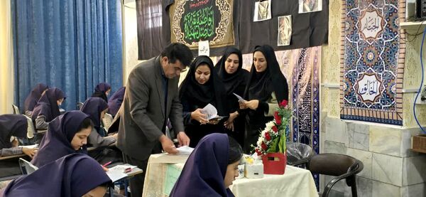 برگزاری مرحله اول آزمون جامع در دبیرستان رضوان