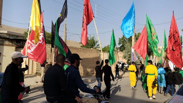 علم‌ گردانی آیین‌ هر ساله‌ شهر وردنجان