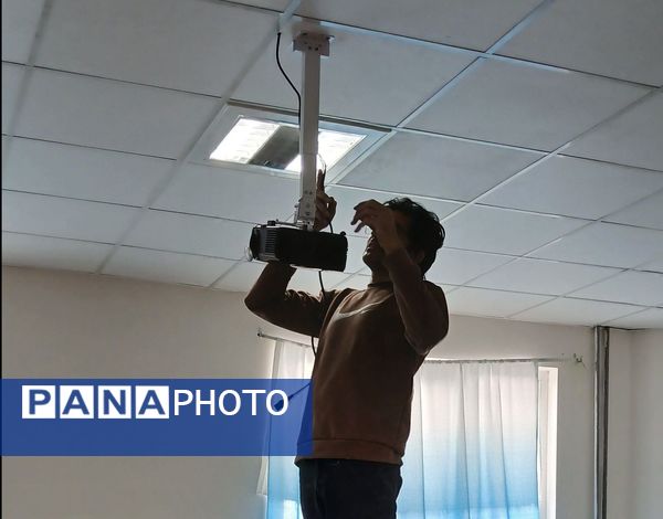 هوشمندسازی کلاس‌های دبیرستان مرحوم اسماعیلی