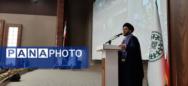 همایش مربیان و دانش‌آموزان تشکیلات پیشتازان در قم