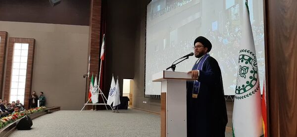همایش مربیان و دانش‌آموزان تشکیلات پیشتازان در قم