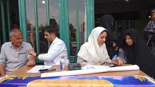 پایش مداوم فشار خون و قند خون، کلید سلامت شهرستان‌ شازند 