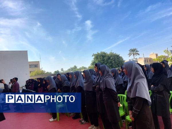 «زنگ صبر» در دبیرستان فرزانگان نور میناب