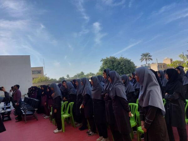 «زنگ صبر» در دبیرستان فرزانگان نور میناب