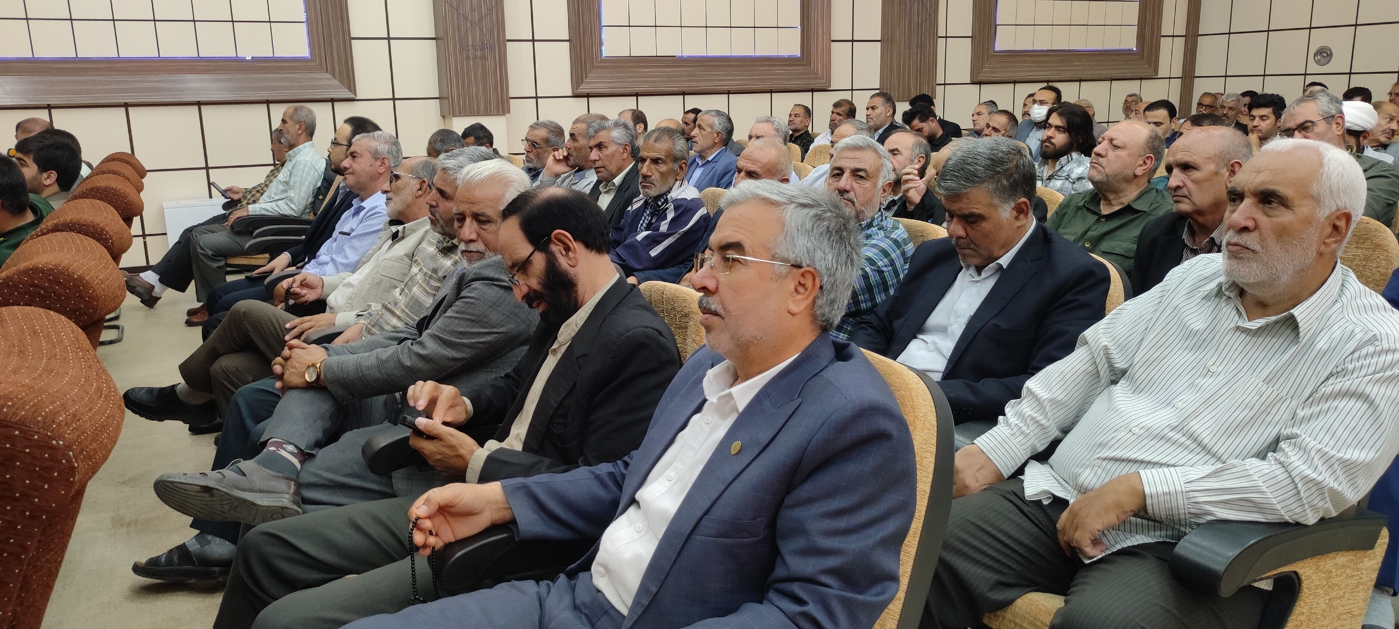 پنجمین آیین سراسری تجلیل و تکریم از پیشکسوتان دفاع مقدس و مقاومت در دانشگاه آزاد شیروان