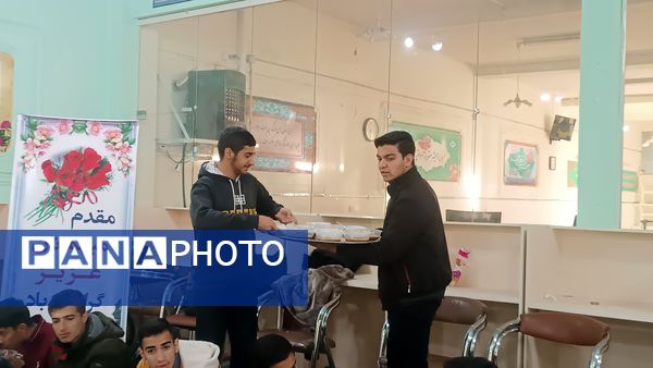 برگزاری زیارت عاشورا در دبیرستان شاهد ابوذر غفاری نیشابور در  اولین هفته  آذر ماه 