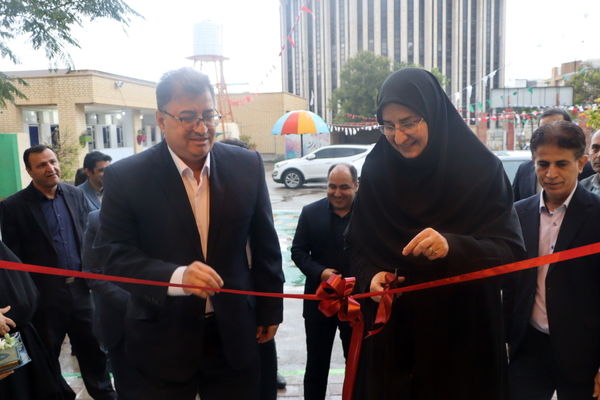 افتتاح نمایشگاه ایرانمون با تأکید معاون وزیر بر پیوند آموزش رسمی و هویت ملی