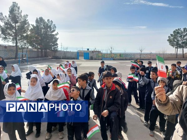 جشن انقلاب در مدرسه صغری عبداللهیان  روستای کاریزک خلیل آباد