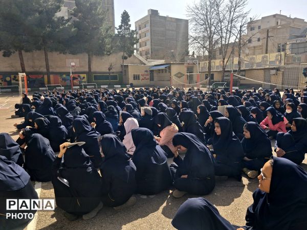 تقدیر از برگزیدگان هفتگی در کوثر نور