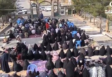 شور و شوق روزه اولی‌ها در نماز عید فطر